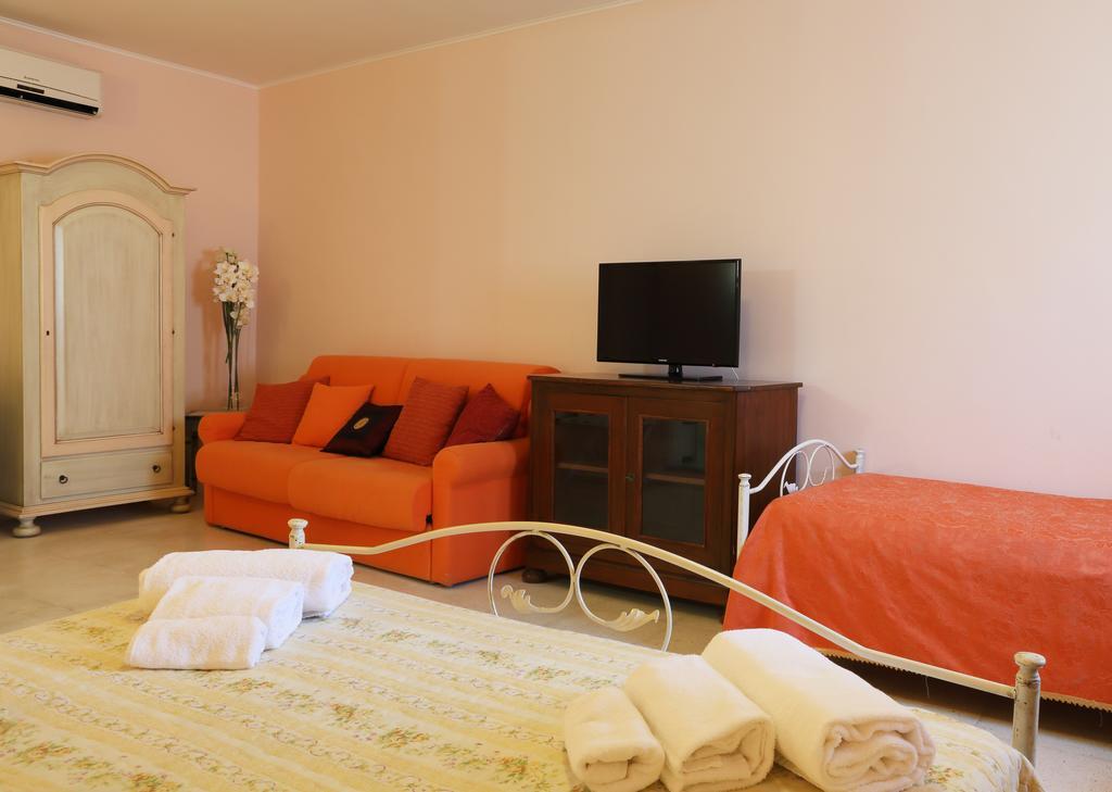 B&B Dimora Muzio And Restaurant Gallipoli Bagian luar foto