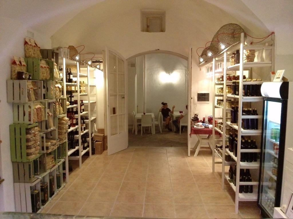 B&B Dimora Muzio And Restaurant Gallipoli Bagian luar foto